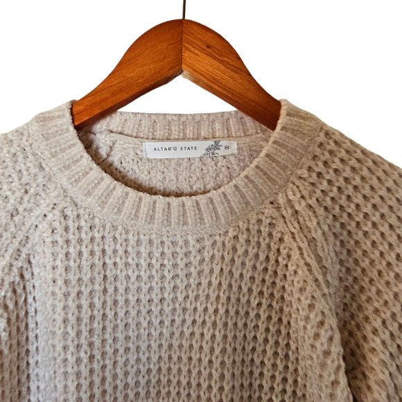 Altar'd state Alice Chenille Sweater Pearl Color XS NWT Super Soft Comfy - Picture 4 of 10